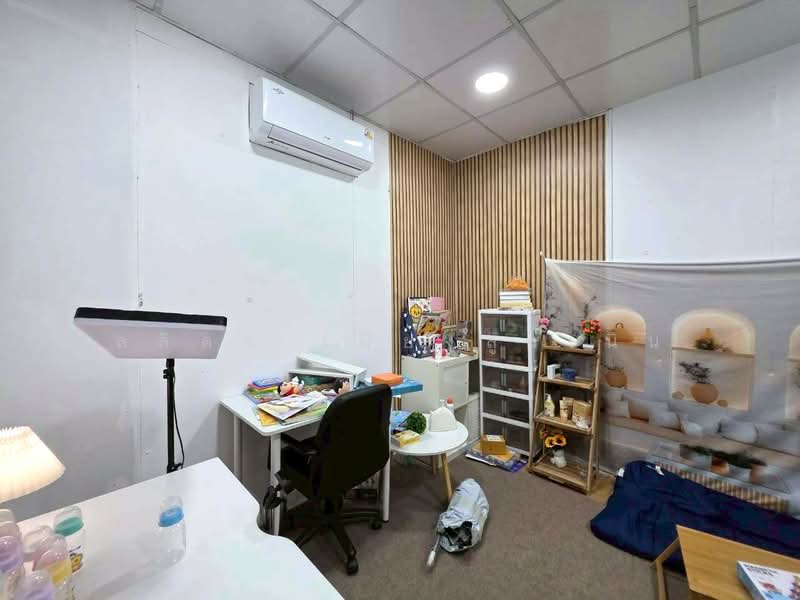 Nakkila Laem Thong Village, Bangkok, Saphan Sung, Saphan Sung, Bangkok, 2 Bedrooms, 45 sqm, Semi-Detached House (Twin House) For Sale, by Lalida Phiangsungnoen, 500199642 - DDproperty.com