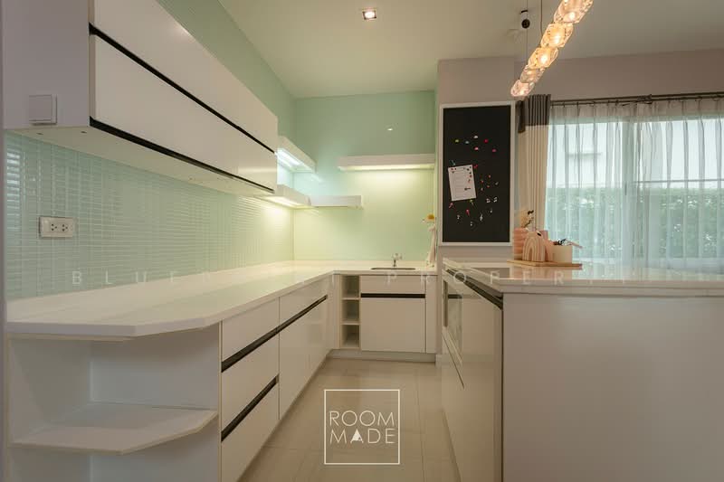 Bangkok Boulevard Sathorn-Pinklao, Nonthaburi, 89 Ratchaphruek Road, Mahasawat, Bang Kruai, Nonthaburi, 3 Bedrooms, 252 sqm, Single Detached House For Sale, by Blueprint Property, 500199654 - DDproperty.com