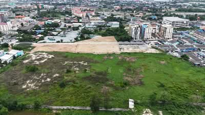 ขาย - ขายที่ดิน 24 ไร่ หลังโรบินสันไลฟ์สไตล์ชลบุรี, ชลบุรี