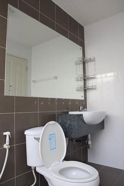 Townplus On Nut, Bangkok, On Nut - Ladkrabang Road, Lat Krabang, Lat Krabang, Bangkok, 3 Bedrooms, 150 sqm, Townhouse For Rent, by บุษบา รัตนวงษ์ชัย, 500199676 - DDproperty.com