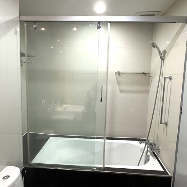 Noble Remix, Bangkok, 772 Soi Sukhumvit 36, Sukhumvit Road, Khong Tan, Khlong Toei, Bangkok, 1 Bedroom, 43 sqm, Condo For Rent, by Poommipat Suradech, 500199677 - DDproperty.com