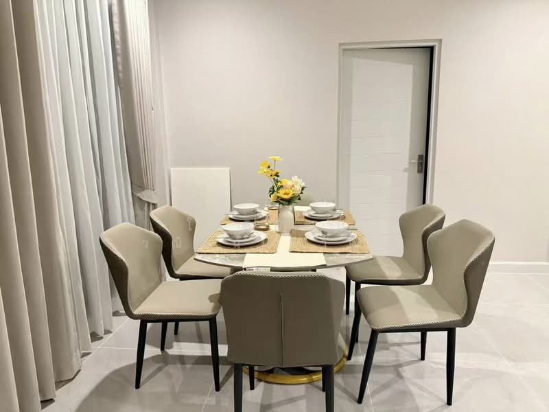 Bangkok Boulevard Srinakarin-Bangna, Samut Prakan, Nam Daeng-Bang Phli Road, Bang Kaeo, Bang Plee, Samut Prakan, 4 Bedrooms, 299 sqm, Single Detached House For Rent, by โชติพัฒน์ วณิชนันทิวัฒน์, 500199684 - DDproperty.com