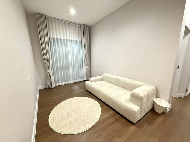 Bangkok Boulevard Srinakarin-Bangna, Samut Prakan, Nam Daeng-Bang Phli Road, Bang Kaeo, Bang Plee, Samut Prakan, 4 Bedrooms, 299 sqm, Single Detached House For Rent, by โชติพัฒน์ วณิชนันทิวัฒน์, 500199684 - DDproperty.com