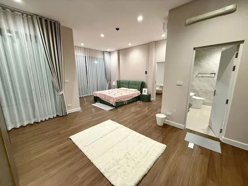 Bangkok Boulevard Srinakarin-Bangna : บางกอก บูเลอวาร์ด ศรีนครินทร์-บางนา, สมุทรปราการ, ถนน หนามแดง-บางพลี, บางแก้ว, บางพลี, สมุทรปราการ, 299 ตร.ม., บ้านเดี่ยว ให้เช่า, โดย โชติพัฒน์ วณิชนันทิวัฒน์, 500199684 - DDproperty.com