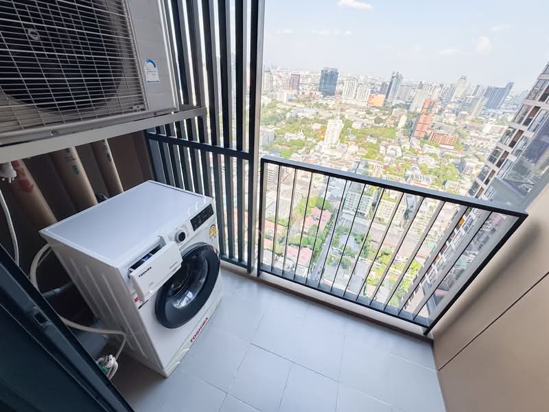 Oka Haus Sukhumvit 36, Bangkok, 3399 Rama 4 Road, Khong Tan, Khlong Toei, Bangkok, 1 Bedroom, 35 sqm, Condo For Rent, by Khun Namfon, 500199721 - DDproperty.com