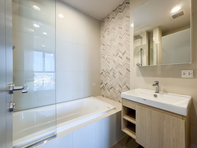 Oka Haus Sukhumvit 36 : โอกะ เฮ้าส์ สุขุมวิท 36, กรุงเทพ, 3399 ถนนพระรามที่ ๔, คลองตัน, คลองเตย, กรุงเทพ, 35 ตร.ม., คอนโด ให้เช่า, โดย Khun Namfon, 500199721 - DDproperty.com