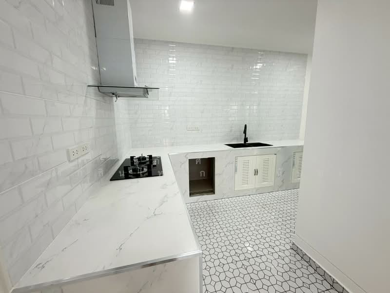 Promptpat Priva, Bangkok, Soi Hathai Rat 37, Sam Wa Tawan Tok, Khlong Sam Wa, Bangkok, 3 Bedrooms, 120 sqm, Single Detached House For Sale, by นภัสศรณ์ วงศ์สินไทยกร (นันท์), 500199733 - DDproperty.com