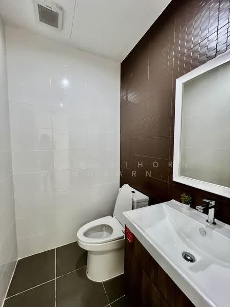 Patio Srinakarin-Rama 9, Bangkok, Krungthep Kreetha Road, Hua Mak, Bang Kapi, Bangkok, 4 Bedrooms, 190 sqm, Townhouse For Sale, by Thananthorn Wongvarnkaseam, 500199735 - DDproperty.com