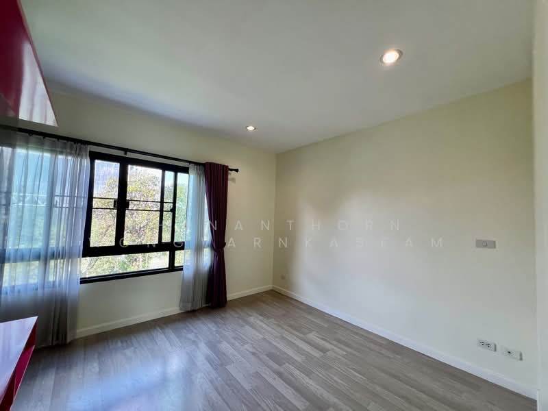 Patio Srinakarin-Rama 9, Bangkok, Krungthep Kreetha Road, Hua Mak, Bang Kapi, Bangkok, 4 Bedrooms, 190 sqm, Townhouse For Sale, by Thananthorn Wongvarnkaseam, 500199735 - DDproperty.com