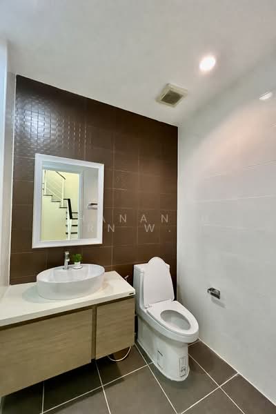 Patio Srinakarin-Rama 9, Bangkok, Krungthep Kreetha Road, Hua Mak, Bang Kapi, Bangkok, 4 Bedrooms, 190 sqm, Townhouse For Sale, by Thananthorn Wongvarnkaseam, 500199735 - DDproperty.com