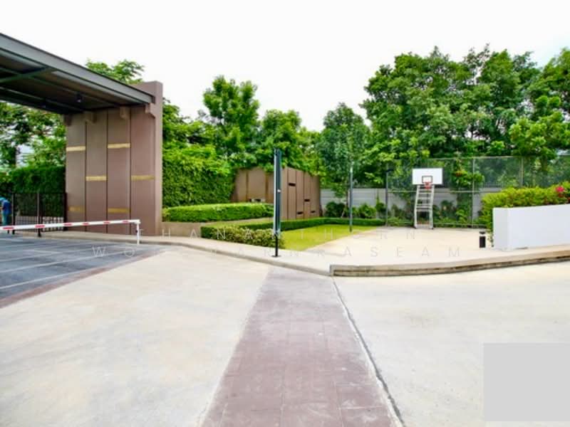 Patio Srinakarin-Rama 9, Bangkok, Krungthep Kreetha Road, Hua Mak, Bang Kapi, Bangkok, 4 Bedrooms, 190 sqm, Townhouse For Sale, by Thananthorn Wongvarnkaseam, 500199735 - DDproperty.com