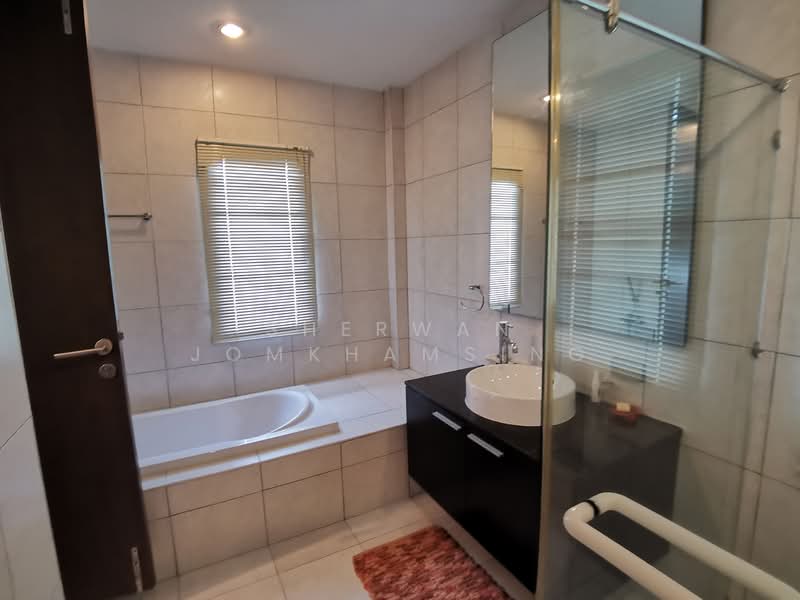 Noble Tara Ngamwongwan, Nonthaburi, Rattanathibet Road, Bang Kra So, Muang Nonthaburi, Nonthaburi, 2 Bedrooms, 376 sqm, Single Detached House For Sale, by Sherwan Jomkhamsing, 500199770 - DDproperty.com