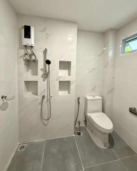 Detached House Huamark, Bangkok, หัวหมาก, Hua Mak, Bang Kapi, Bangkok, 4 Bedrooms, 250 sqm, Single Detached House For Rent, by นัฐพงค์ มณีอัครเนตร, 500199785 - DDproperty.com