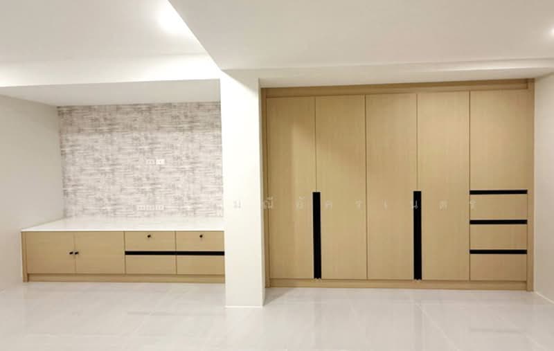 Detached House Huamark, Bangkok, หัวหมาก, Hua Mak, Bang Kapi, Bangkok, 4 Bedrooms, 250 sqm, Single Detached House For Rent, by นัฐพงค์ มณีอัครเนตร, 500199785 - DDproperty.com