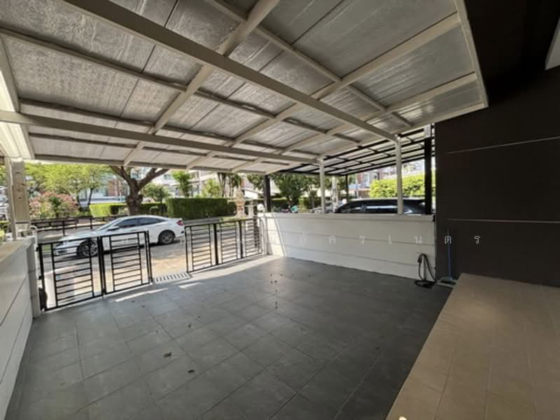 Townplus On Nut, Bangkok, On Nut - Ladkrabang Road, Lat Krabang, Lat Krabang, Bangkok, 3 Bedrooms, 150 sqm, Townhouse For Rent, by นัฐพงค์ มณีอัครเนตร, 500199786 - DDproperty.com