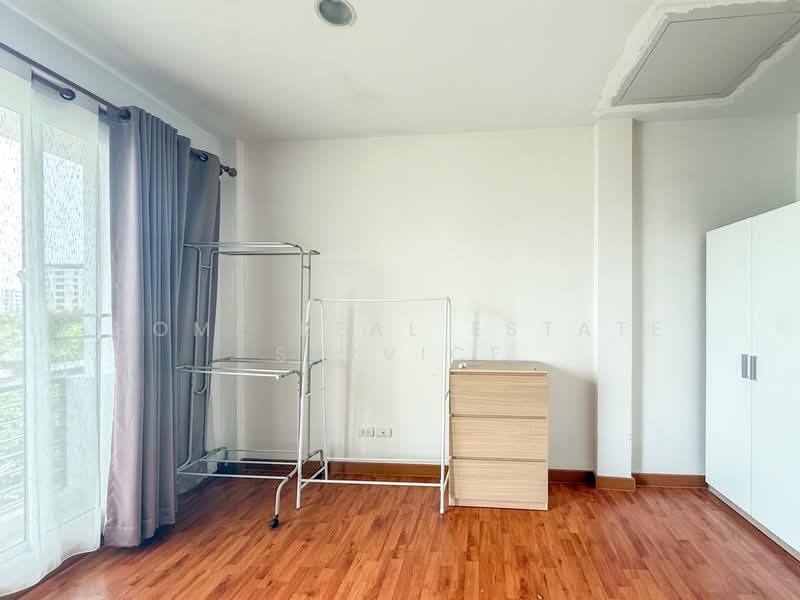 Baan Klang Muang S-Sense Onnuch-Wongwan, Bangkok, Lat Krabang Road, Lat Krabang, Lat Krabang, Bangkok, 3 Bedrooms, 180 sqm, Townhouse For Sale, by HOME Real Estate Service, 500199789 - DDproperty.com