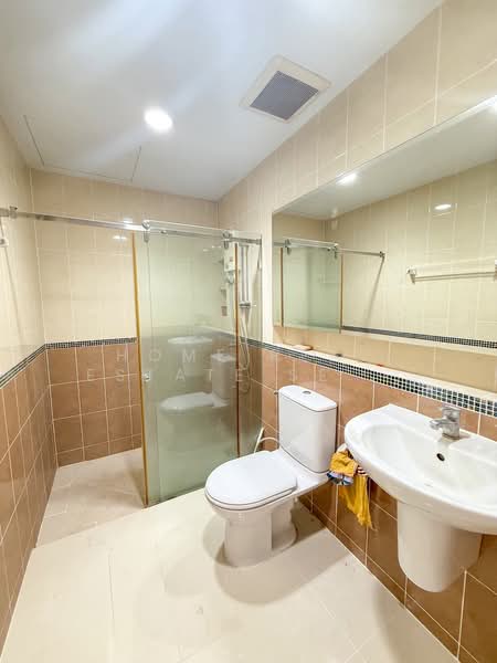 Baan Klang Muang S-Sense Onnuch-Wongwan, Bangkok, Lat Krabang Road, Lat Krabang, Lat Krabang, Bangkok, 3 Bedrooms, 180 sqm, Townhouse For Sale, by HOME Real Estate Service, 500199789 - DDproperty.com