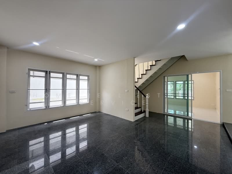 Perfect Place Ramkhamhaeng 164, Bangkok, Soi Ramkhamhaeng 164, Saphan Sung, Saphan Sung, Bangkok, 5 Bedrooms, 200 sqm, Single Detached House For Sale, by HOME Real Estate Service, 500199790 - DDproperty.com