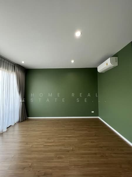 Baan Klang Muang Rama 9-Krungthep Kreetha, Bangkok, Soi Kanchanaphisek 23, Saphan Sung, Saphan Sung, Bangkok, 2 Bedrooms, 150 sqm, Townhouse For Sale, by HOME Real Estate Service, 500199799 - DDproperty.com