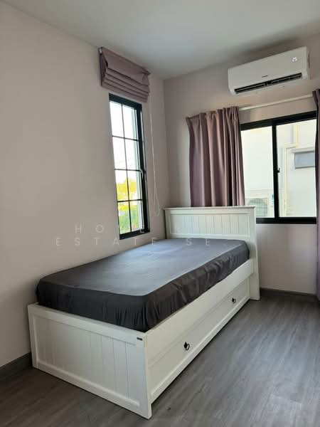 Saransiri Ramkhamhaeng, Bangkok, Khlong Song Ton Nun, Lat Krabang, Bangkok, 3 Bedrooms, 158 sqm, Single Detached House For Sale, by HOME Real Estate Service, 500199800 - DDproperty.com