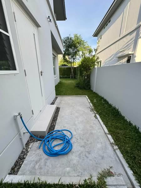 Mantana 2 Motorway - New Krungthepkreetha, Bangkok, Manthana 2 Motorway-New Krungthep Kreetha Intersection, Phatthanakan Road 4, Khlong Song Ton Nun, Lat Krabang, Bangkok, 3 Bedrooms, 151 sqm, Single Detached House For Sale, by HOME Real Estate Service, 500199804 - DDproperty.com