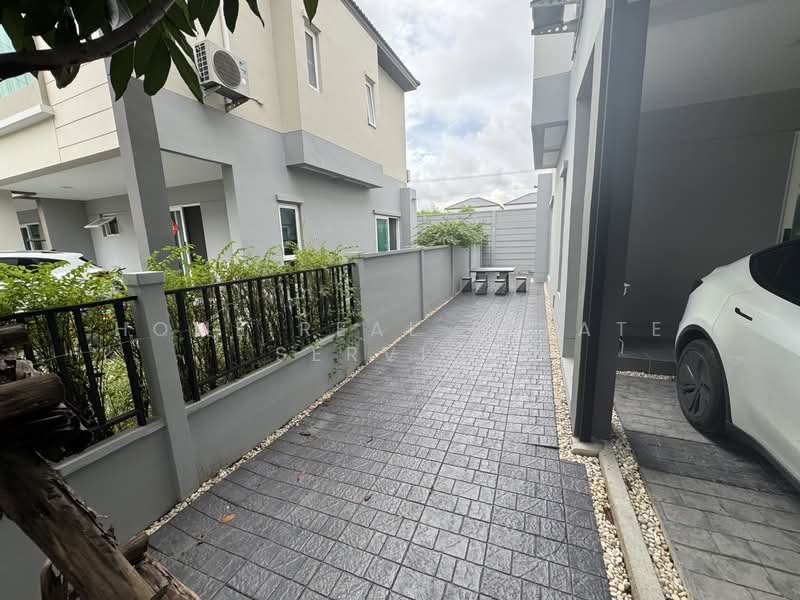 Grande Pleno Mega Bangna, Samut Prakan, Bang Kaeo, Bang Plee, Samut Prakan, 3 Bedrooms, 145 sqm, Semi-Detached House (Twin House) For Sale, by HOME Real Estate Service, 500199822 - DDproperty.com