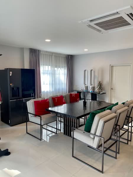 Centro Bangna, Samut Prakan, 111 Soi 3, Bang Kaeo, Bang Plee, Samut Prakan, 4 Bedrooms, 282 sqm, Single Detached House For Sale, by HOME Real Estate Service, 500199826 - DDproperty.com