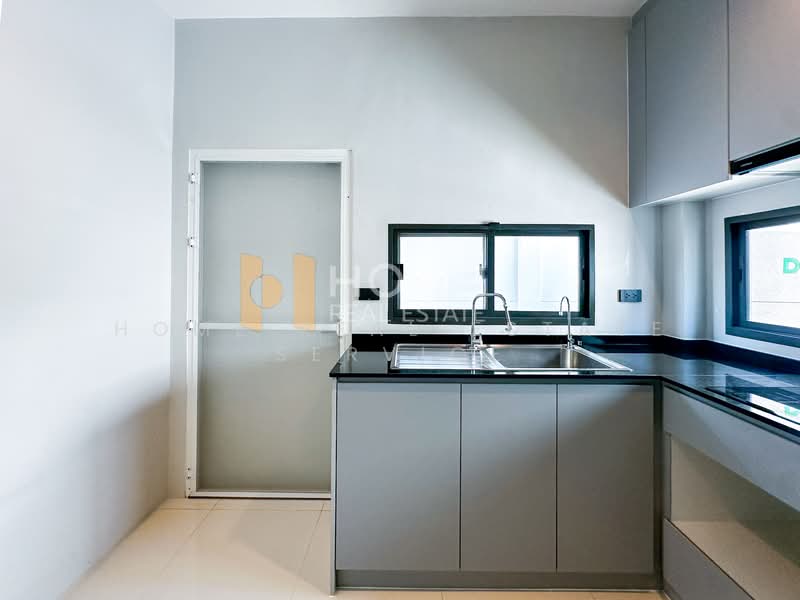 Bangkok Boulevard Bangna KM.5, Samut Prakan, Bang Na-Trat 37 Alley, Bang Kaeo, Bang Plee, Samut Prakan, 4 Bedrooms, 237 sqm, Single Detached House For Sale, by HOME Real Estate Service, 500199830 - DDproperty.com