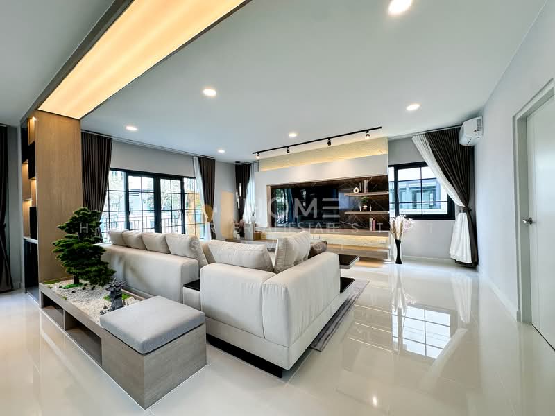 Centro Bangna, Samut Prakan, 111 Soi 3, Bang Kaeo, Bang Plee, Samut Prakan, 4 Bedrooms, 300 sqm, Single Detached House For Sale, by HOME Real Estate Service, 500199831 - DDproperty.com