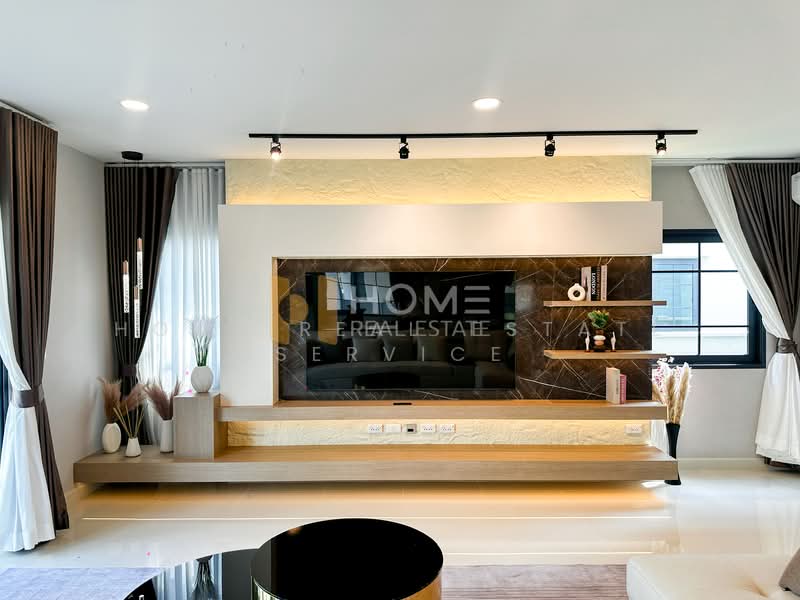 Centro Bangna, Samut Prakan, 111 Soi 3, Bang Kaeo, Bang Plee, Samut Prakan, 4 Bedrooms, 300 sqm, Single Detached House For Sale, by HOME Real Estate Service, 500199831 - DDproperty.com