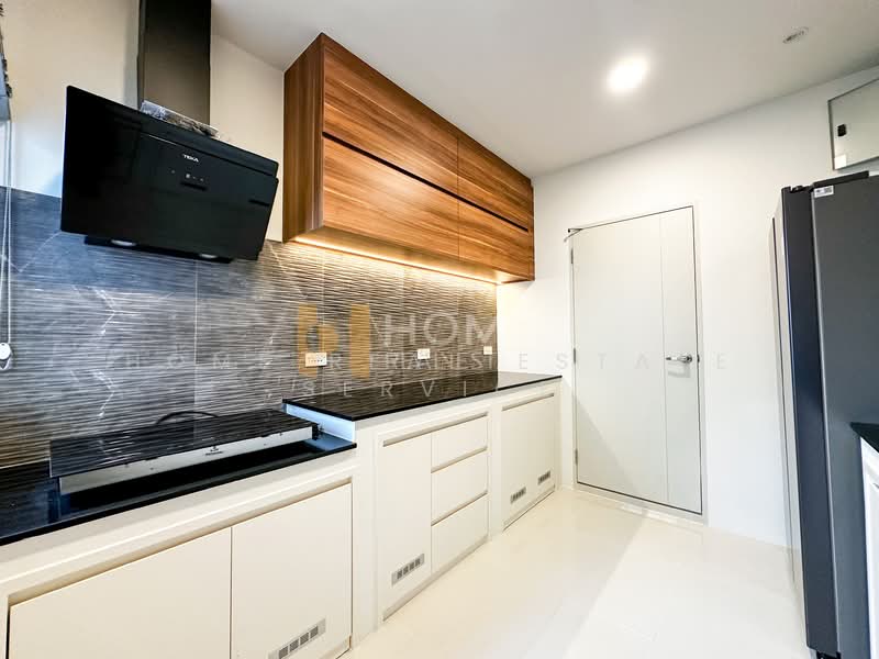 Centro Bangna, Samut Prakan, 111 Soi 3, Bang Kaeo, Bang Plee, Samut Prakan, 4 Bedrooms, 300 sqm, Single Detached House For Sale, by HOME Real Estate Service, 500199831 - DDproperty.com