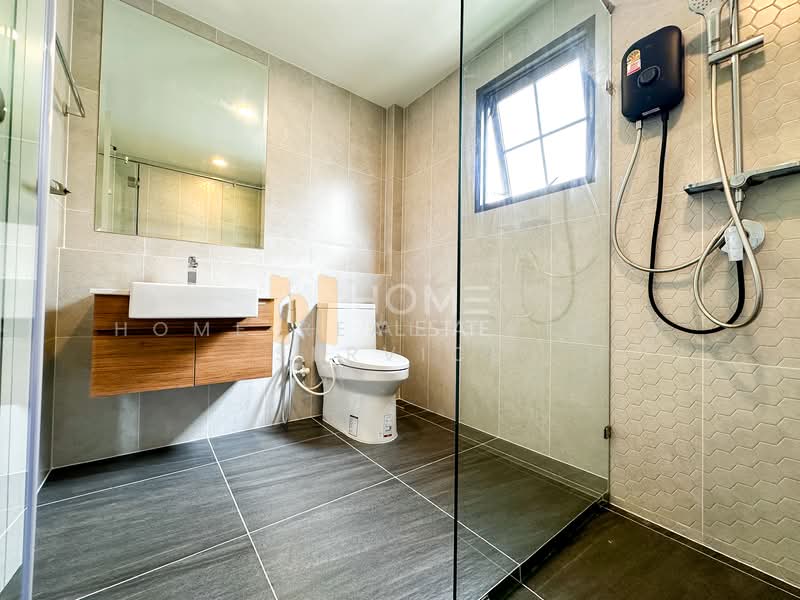 Centro Bangna, Samut Prakan, 111 Soi 3, Bang Kaeo, Bang Plee, Samut Prakan, 4 Bedrooms, 300 sqm, Single Detached House For Sale, by HOME Real Estate Service, 500199831 - DDproperty.com