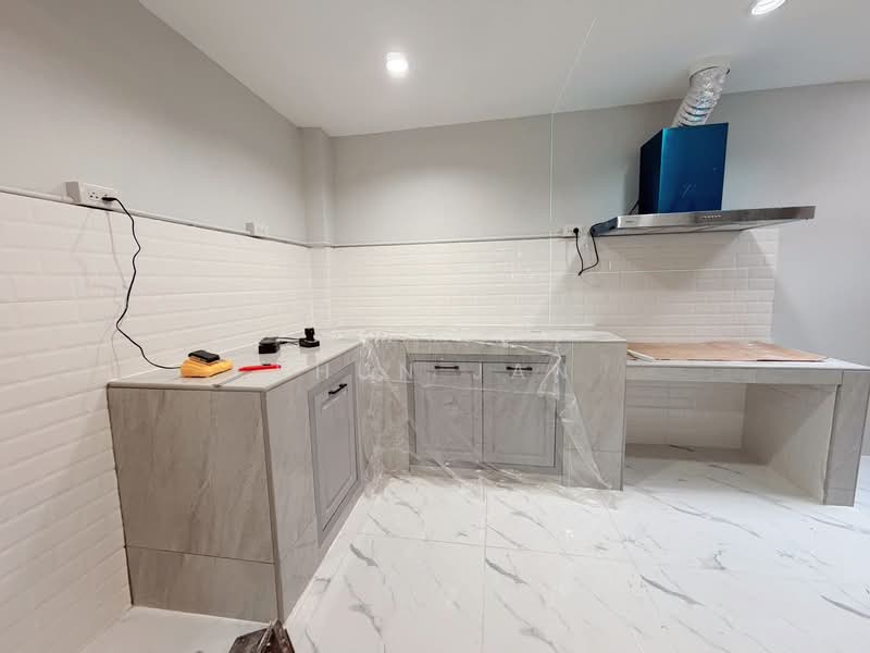 Areeya Tobe Kaset-Nawamintr, Bangkok, Lat Pla Khao Road, Chorake Bua, Lat Phrao, Bangkok, 3 Bedrooms, 180 sqm, Townhouse For Sale, by Khun Jan, 500199851 - DDproperty.com