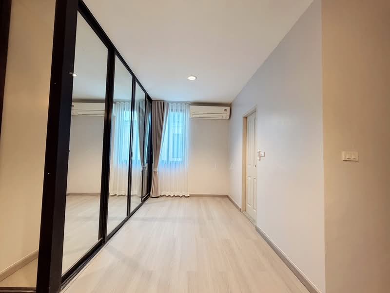 Areeya Tobe Kaset-Nawamintr : อารียา ทูบี เกษตร-นวมินทร์, กรุงเทพ, ถนนลาดปลาเค้า, จรเข้บัว, ลาดพร้าว, กรุงเทพ, 180 ตร.ม., ทาวน์เฮ้าส์ ขาย, โดย Khun Jan, 500199851 - DDproperty.com