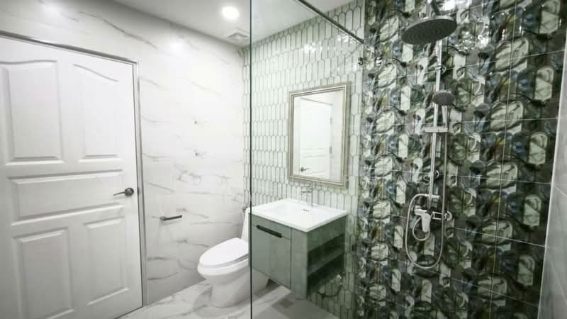 Pattaya Lagoon Village, Chon Buri (Pattaya), Nong Pru, Bang Lamung (Pattaya), Chon Buri (Pattaya), 4 Bedrooms, 250 sqm, Single Detached House For Rent, by Sathida Limphasut (App), 500199884 - DDproperty.com