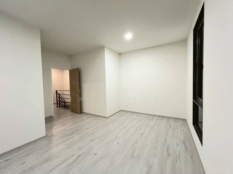 Altitude Kraf Bangna, Samut Prakan, 159 Moo 12, Liap Klong Luang Phaeng Road, Bang Kaeo, Bang Plee, Samut Prakan, 3 Bedrooms, 168 sqm, Townhouse For Rent, by Khun Jane, 500199898 - DDproperty.com