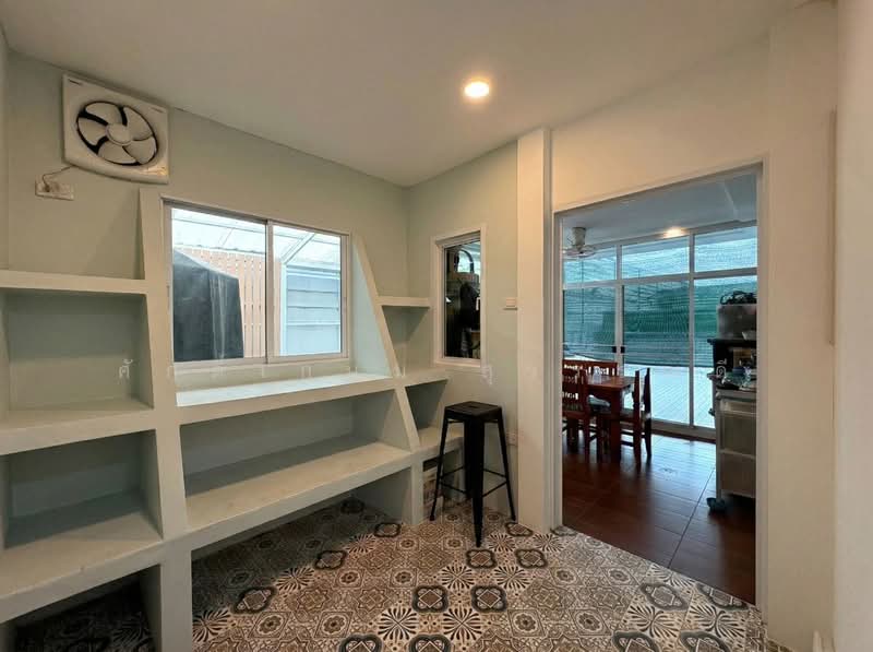 Perfect Place Rama 9-Krungthep Kreetha, Bangkok, Srinakarin - Rom Klao Road, Khlong Song Ton Nun, Lat Krabang, Bangkok, 4 Bedrooms, 175 sqm, Single Detached House For Sale, by ศักดิ์เกษม สุวรรณดี, 500199904 - DDproperty.com