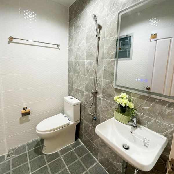 Jamjuree Park Ramintra 39, Bangkok, Sukhaphiban 5 Road, Tha Rang, Bang Khen, Bangkok, 2 Bedrooms, 103 sqm, Townhouse For Sale, by AJHOMECENTER-คุณเอ็กซ์, 500199916 - DDproperty.com