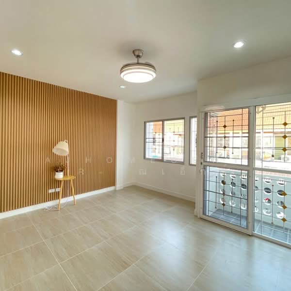 Jamjuree Park Ramintra 39 : จามจุรี พาร์ค รามอินทรา 39, กรุงเทพ, ถนนสุขาภิบาล 5, ท่าแร้ง, บางเขน, กรุงเทพ, 103 ตร.ม., ทาวน์เฮ้าส์ ขาย, โดย AJHOMECENTER-คุณเอ็กซ์, 500199916 - DDproperty.com