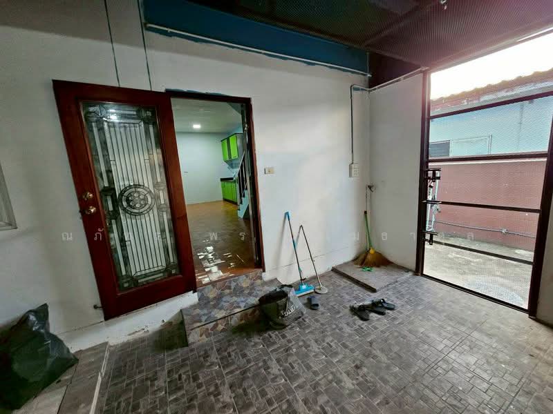 ให้เช่าโกดัง 1,000 ตรม. บ้านบึง ชลบุรี รถเข้าออกสะดวก (TW8-09026), ชลบุรี, บ้านบึง, บ้านบึง, ชลบุรี, 1,100 ตร.ม., โกดัง-โรงงาน ให้เช่า, โดย ณภัทร พรสิริเมธากุล, 500199963 - DDproperty.com