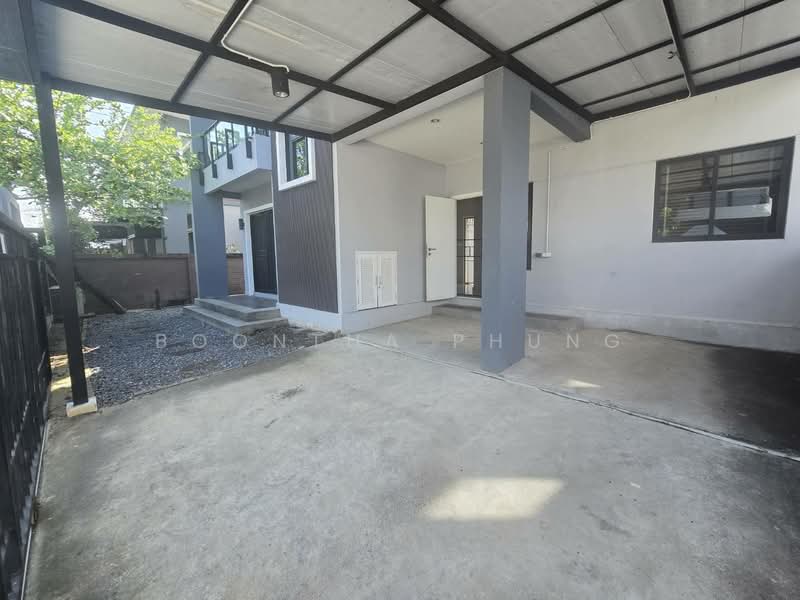 Natura Trend Rattanathibet-Ratchapruek, Nonthaburi, 11 Soi Bang Len 21, Bang Len, Bang Yai, Nonthaburi, 3 Bedrooms, 140 sqm, Townhouse For Rent, by Boontha Phung, 500199979 - DDproperty.com
