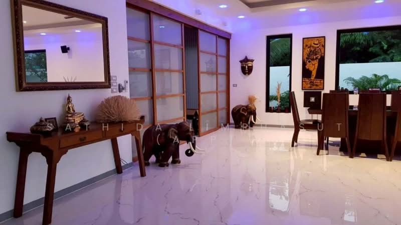 EI Grande, ชลบุรี, หนองปรือ, บางละมุง, ชลบุรี, 600 ตร.ม., บ้านเดี่ยว ขาย, โดย Sathida Limphasut (App), 500199982 - DDproperty.com