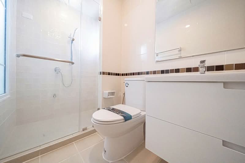 Passorn Prestige Onnut : ภัสสร เพรสทีจ อ่อนนุช, กรุงเทพ, ถนน เฉลิมพระเกียรติ ร. 9, ประเวศ, ประเวศ, กรุงเทพ, 194 ตร.ม., บ้านเดี่ยว ขาย, โดย Angsanaporn D, 500199986 - DDproperty.com