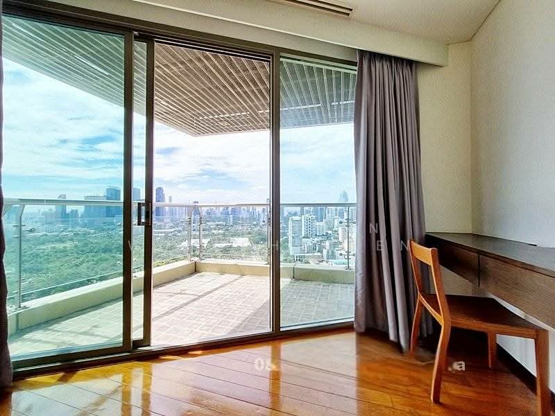 The Lakes, Bangkok, 123 Ratchadaphisek Road, Khlong Toei, Khlong Toei, Bangkok, 3 Bedrooms, 210 sqm, Condo For Rent, by Thanaporn Wongcharoen, 500200002 - DDproperty.com