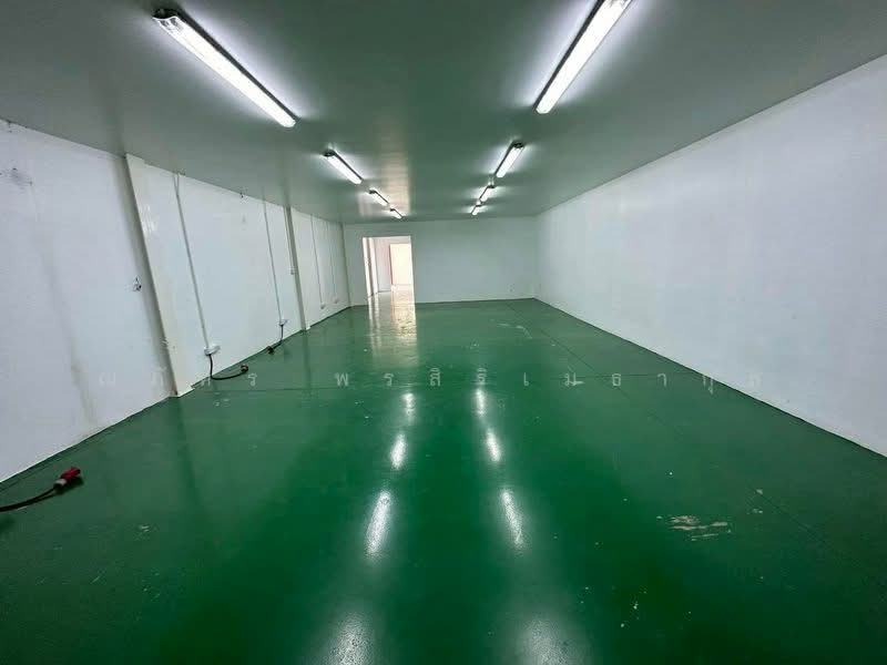 ให้เช่าโกดัง สามารถทำโรงงานได้ พร้อมใช้งาน ติดถนนกาญจนาภิเษก ลาดหลุมแก้ว ปทุมธานี (TW8-09226), ปทุมธานี, คลองพระอุดม, ลาดหลุมแก้ว, ปทุมธานี, 240 ตร.ม., โกดัง-โรงงาน ให้เช่า, โดย ณภัทร พรสิริเมธากุล, 500200006 - DDproperty.com