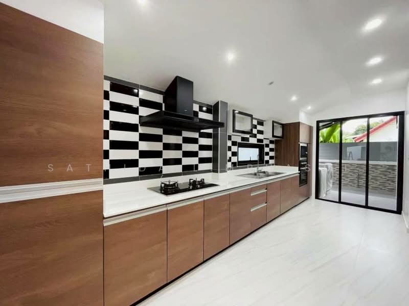 Plenary Park Pattaya, Chon Buri (Pattaya), Nong Pru, Bang Lamung (Pattaya), Chon Buri (Pattaya), 3 Bedrooms, 220 sqm, Single Detached House For Sale, by Sathida Limphasut (App), 500200019 - DDproperty.com