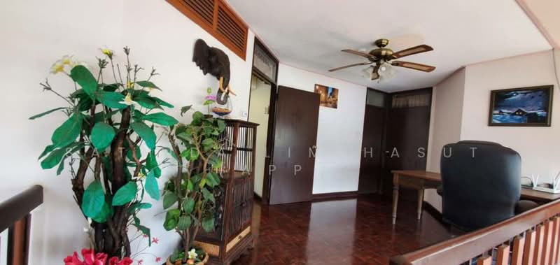 Panchalae Boutique Residence, Chon Buri (Pattaya), 46 Jomtien Beach Road, Nong Pru, Bang Lamung (Pattaya), Chon Buri (Pattaya), 3 Bedrooms, 130 sqm, Condo For Sale, by Sathida Limphasut (App), 500200034 - DDproperty.com