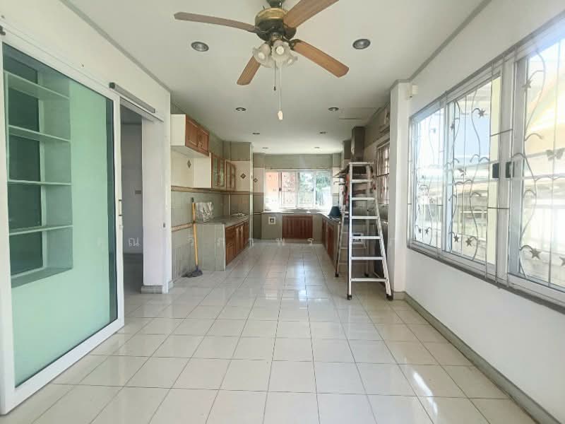 Vararom Lakeview, Samut Prakan, Bang Phli-Tamru Road, Bangphli Yai, Bang Plee, Samut Prakan, 3 Bedrooms, 180 sqm, Single Detached House For Sale, by คุณ วิภาพร (ภา), 500200037 - DDproperty.com