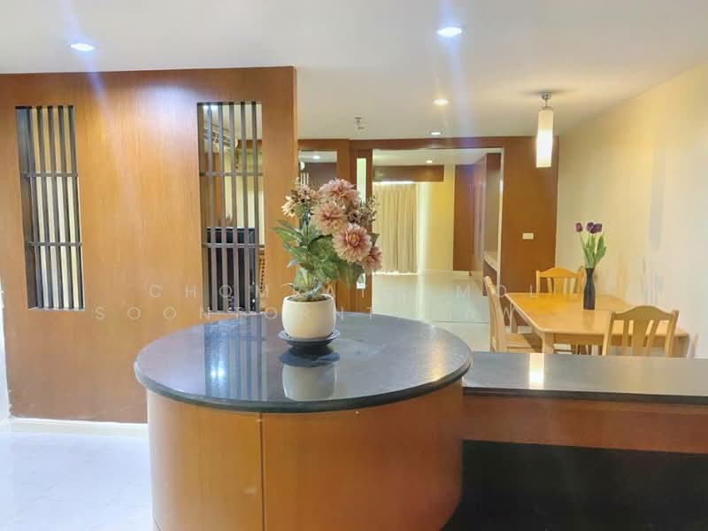 State Tower, Bangkok, 1055 Silom Road, Silom, Bang Rak, Bangkok, 1 Bedroom, 89 sqm, Condo For Sale, by Chomratkamol Soontorntarawong (Gor), 500200042 - DDproperty.com