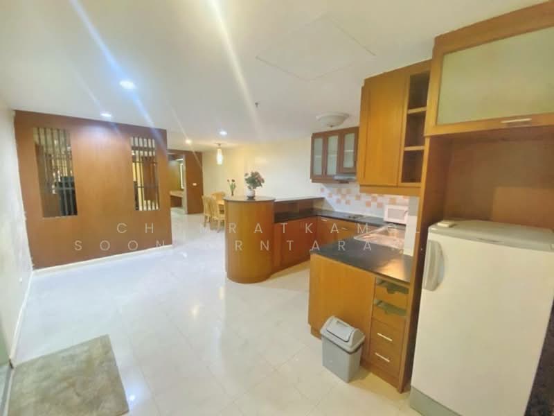 State Tower, Bangkok, 1055 Silom Road, Silom, Bang Rak, Bangkok, 1 Bedroom, 89 sqm, Condo For Sale, by Chomratkamol Soontorntarawong (Gor), 500200042 - DDproperty.com